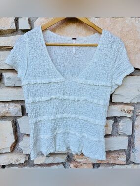 FREE PEOPLE White Crinkle Textured Ribbed Stretch Top Size Large